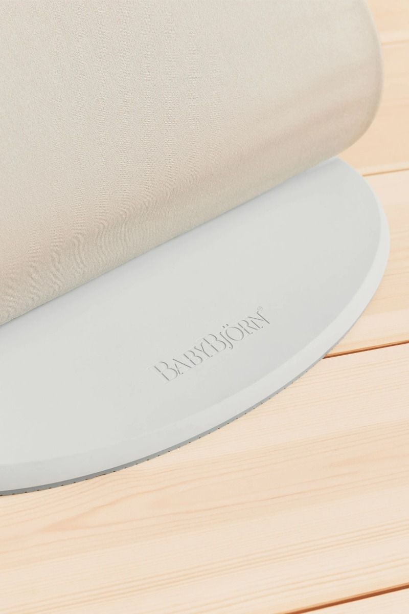 Babybjörn Bouncer Bliss lamamistool, Light Beige — изображение 7