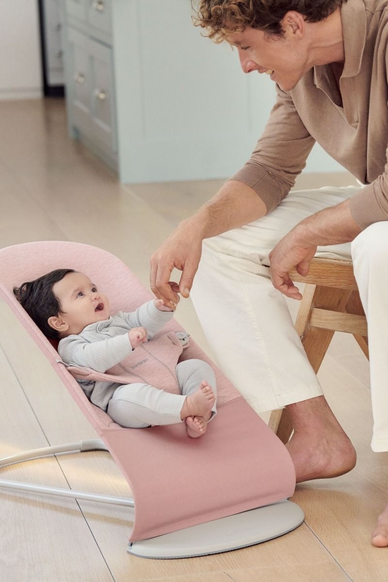 Babybjörn Bouncer Bliss lamamistool, Light Pink — изображение 2