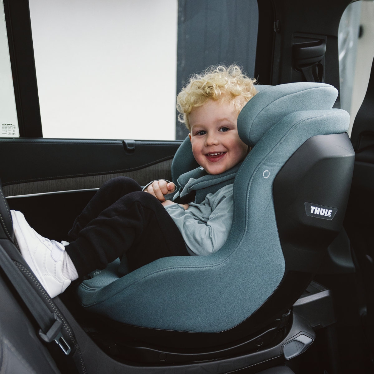 Thule Elm 360° i-Size turvatool + Thule Alfi Isofix alus, Mid Blue - Image 15