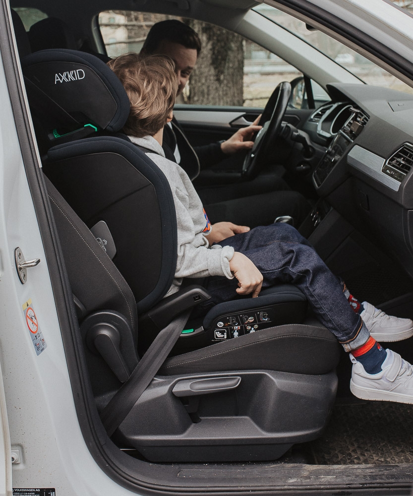 Axkid Nextkid i-Size turvatool 100-150cm, Shell Black - Image 13