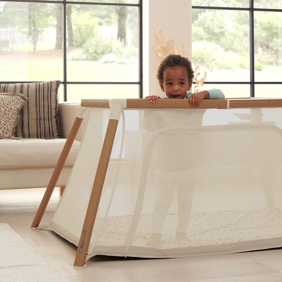 Tutti Bambini CoZee Go 3in1 reisivoodi, Scandinavian Walnut-Ecru-64159